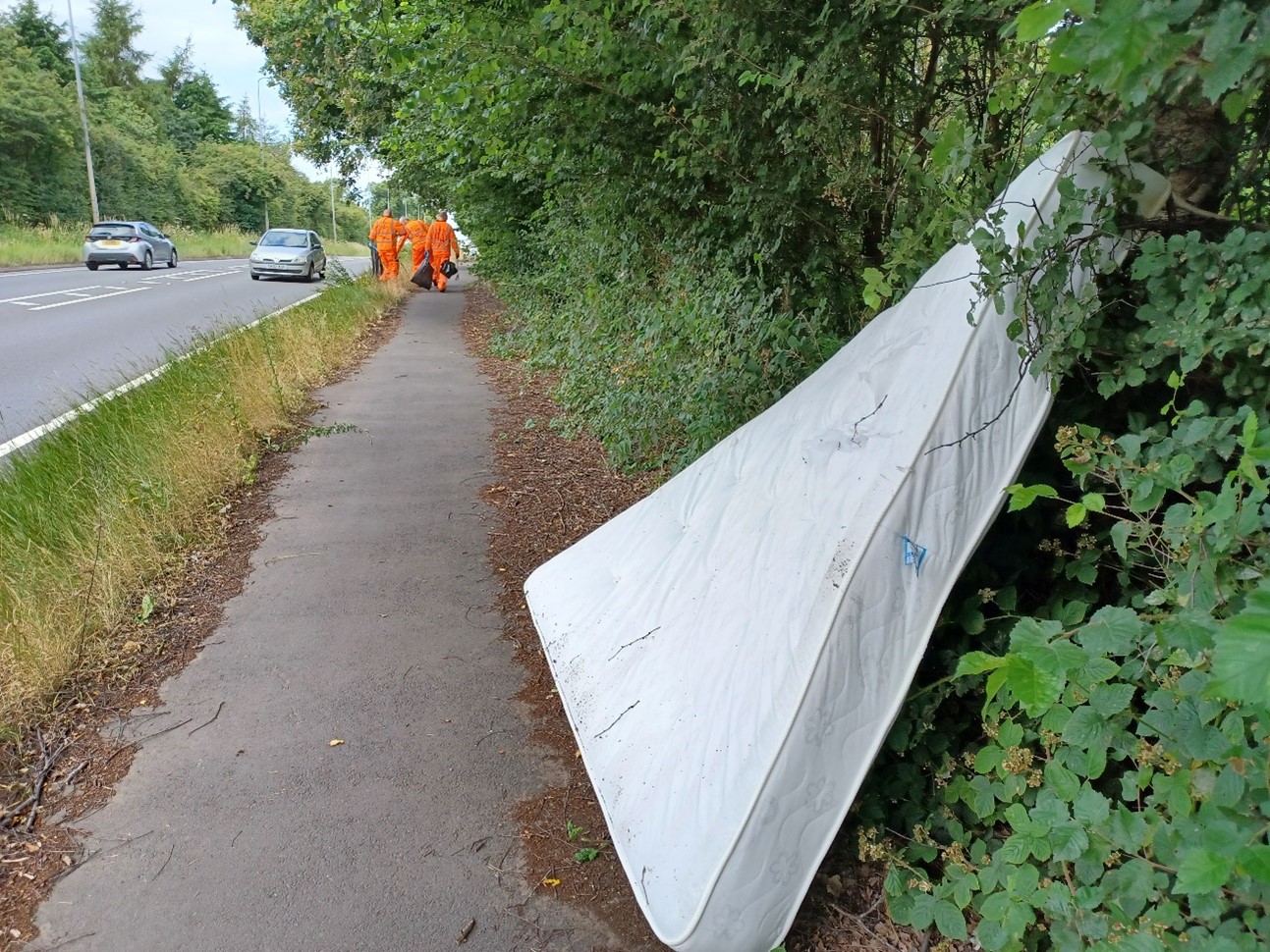 The large double mattress found dumped on the roadside by the A5