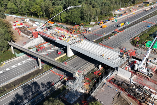 m25 junction 10 wisley lane bridge beam installation