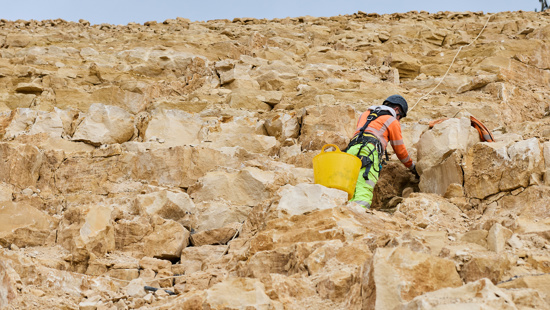 Engineers with a head for heights rock up for specialist work on National Highways’ A417 scheme