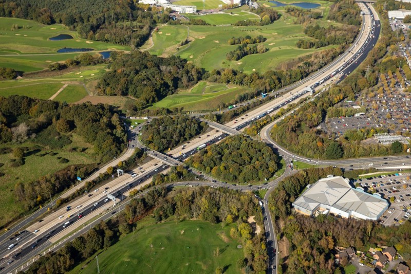 A bird’s eye view of the scheme’s progress, with surfacing at the M27 junction 7 off-slip road 