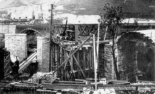 Construction of Millers Dale Viaduct