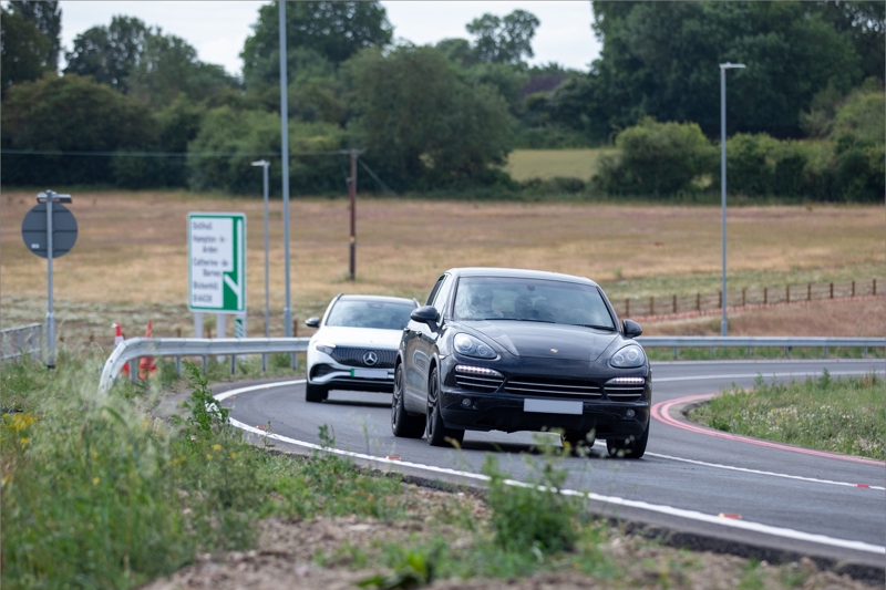 Traffic on the new airport link road