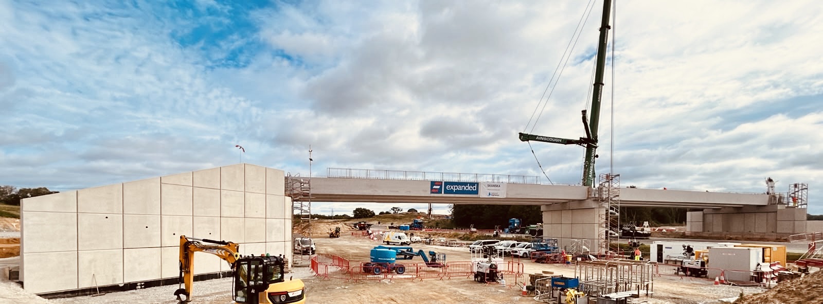 Lifting Cantley Lane bridge beams into place