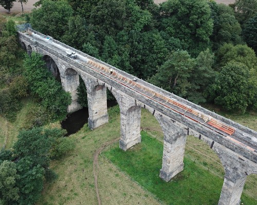 image of a viaduct
