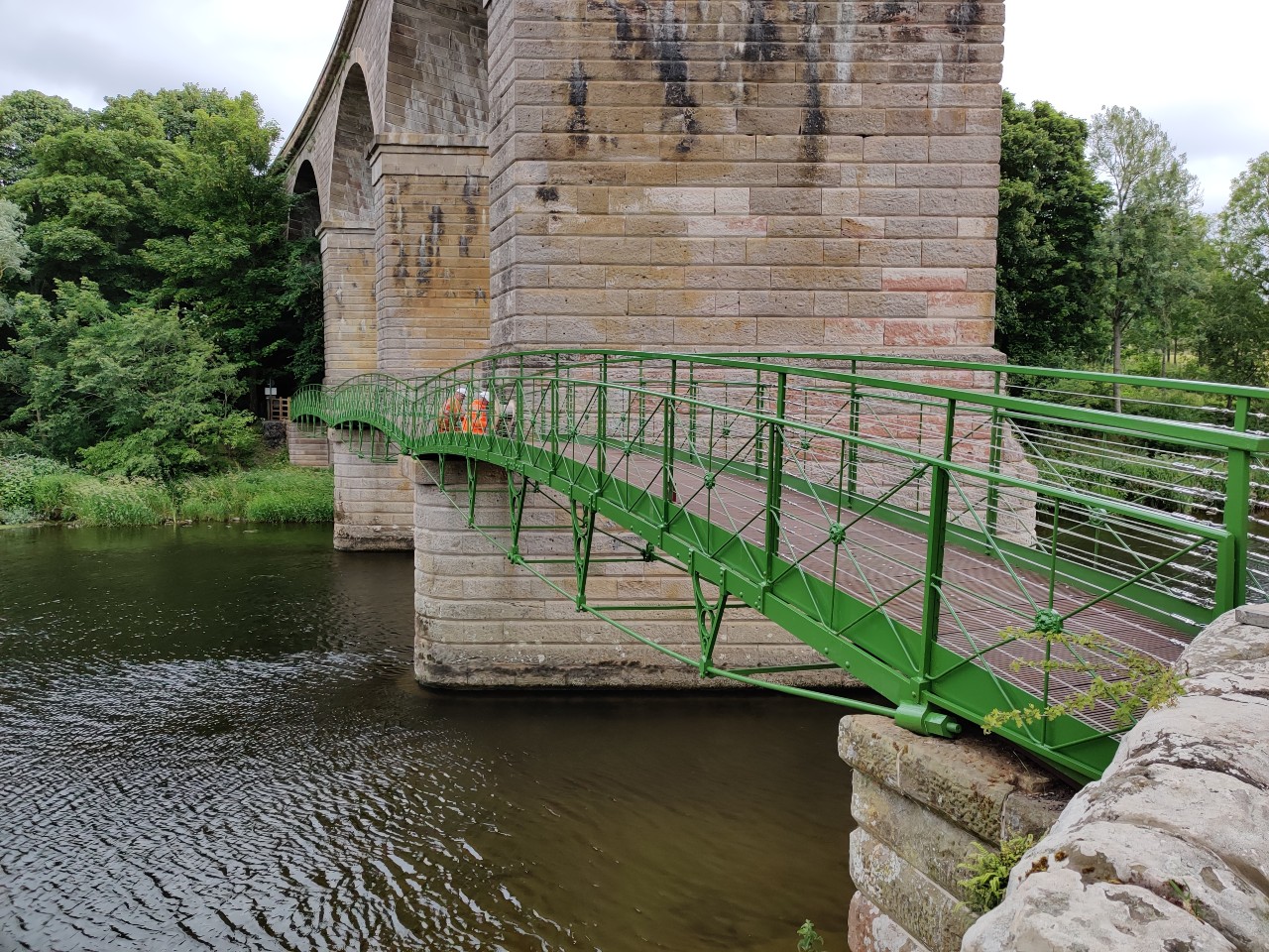 Teviot Viaduct footbridge