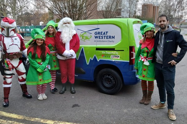 A417 team helps to spread a little festive cheer for Gloucestershire’s children’s hospitals