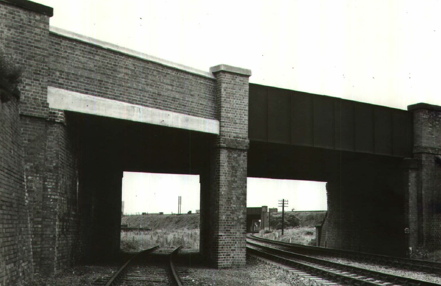 Bridge in use before the railway line’s closure and removal (south view)