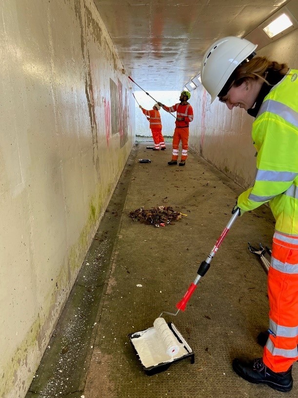 The underpass at Hope under Dinmore gets its facelift